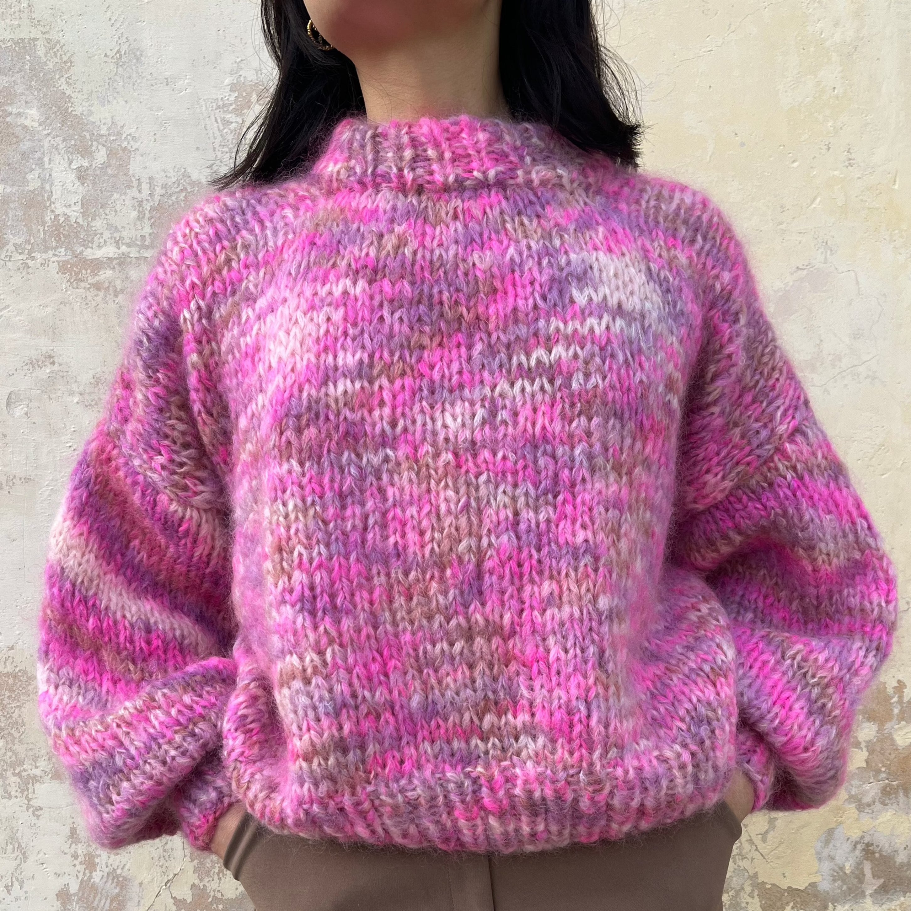 KUMO SWEATER Pink and Brown